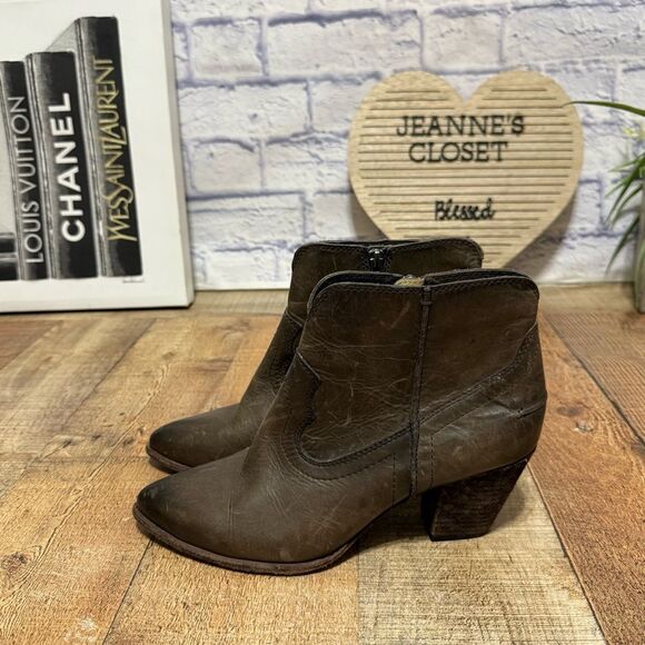 Frye Renee Seam Short Women Western Leather ankle boots - Picture 10 of 10